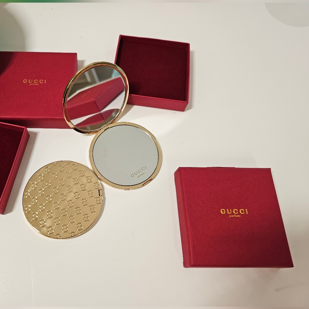 Gucci Gold Compact Mirror - Luxury Compact with Mirror